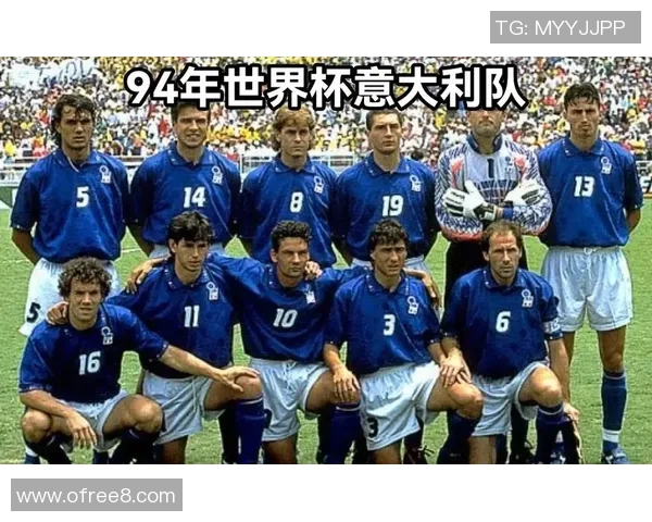 库尔图瓦：从守门员到传奇的蜕变与足球生涯的辉煌历程